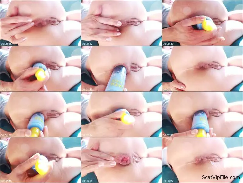 Sabrina Dacos Dominates with Pee and Toys in Full-on German Scat Video screenshot