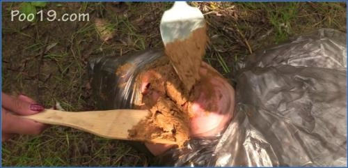 Milana Smelly Defecates, Vomits, and Drinks Pee in Extreme Bizzare - Scat Download