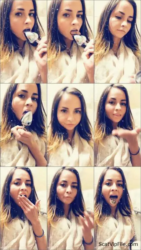 LilbuttLex Dives Deep into Her Own Kaviar with Dildo and Toys screenshot