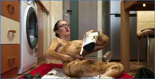 Ella Gilbert Shits and Fists on Camera in Extreme Heels - A Scat - Scat Download