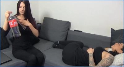 HotDirtyIvone Hardcore Burping and Piss Kaviar Fetish with Sarah - Scat Download
