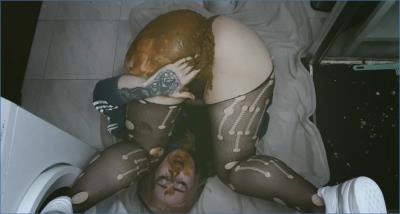 Sweet Betty Parlour- Hardcore Scat Solo with Smearing and Defecation - Scat Download